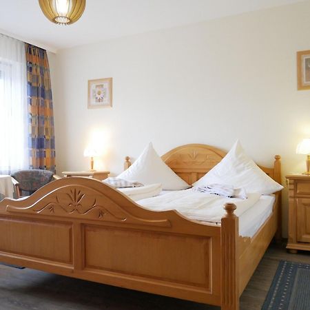 Landgasthof Haus Odenwald Strumpfelbrunn ภายนอก รูปภาพ