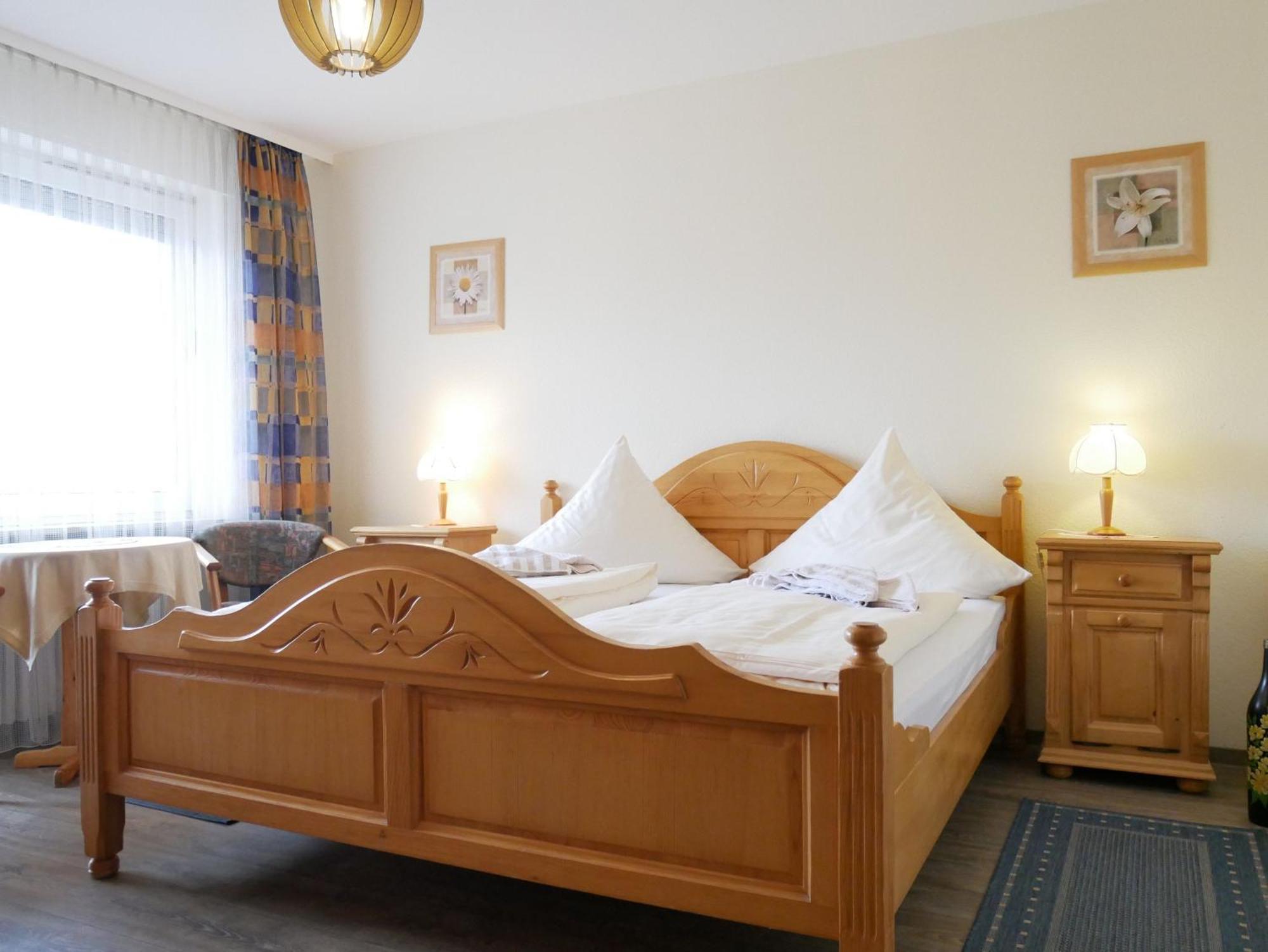 Landgasthof Haus Odenwald Strumpfelbrunn ภายนอก รูปภาพ